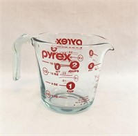 Pyrex Tempered Glass 2 Cup Measuring Cup