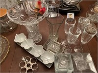 Miscellaneous glassware including large vase