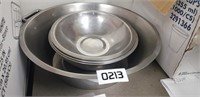 (4) STAINLESS BOWLS