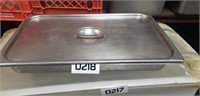 STAINLESS SERVING DISH WITH LID