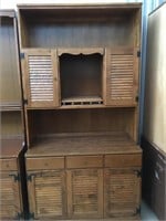 Really nice maple hutch. Lots of space with