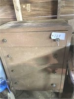 4 DRAWER METAL CHEST - TOP IS RUSTY