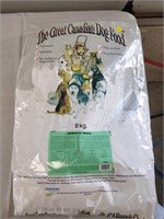 bag of Great Canadian dog food 8kgs.