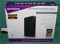 NETGEAR WIFI CABLE MODEM ROUTER W/BOX