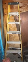 SIX FOOT FIBREGLASS LADDER