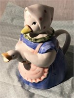 Otagiri Mother Goose Teapot Japan Ceramic