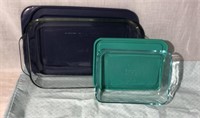 Lot Of 2 Kitchen Pyrex Baking Dishes