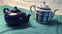 Lot of 2 Single Serve Teapots