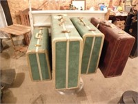 4 VINTAGE SUITCASES, SAMSONITE W/ KEY