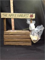Boyd's Bears Apple Harvest Stand