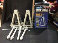 Campco RV set of (4) Stack Jacks in box