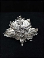 Antique sterling leaf tray with angel 212 g