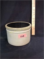 1 Gallon Unmarked Crock-very good condition