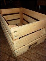 VINTAGE CRATE