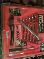 Craftsman  17 pc tool set