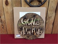 10.5" Gone Hunting Plaque
