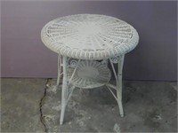 Round Wicker Lamp Table