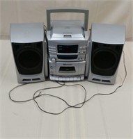 COMPACT DISC PLAYER & SPEAKERS