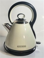 BLACK+DECKER 1.7L RETRO ELECTRIC DOME KETTLE