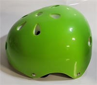 GREEN HELMET 9.5 X 8 X 5.5 INCH