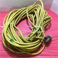 Heavy 70 ft Ext. Cord 12 AWG