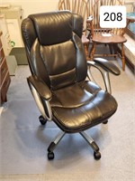 Black Leather Executive Swivel Office Chair