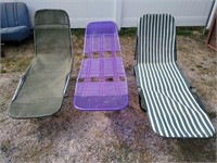 3 Foldable Lawn Chairs