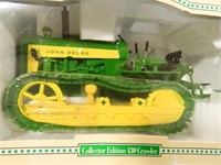 Ertl John Deere 430 Crawler