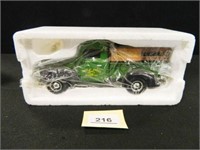 Ertl John Deere Dealership Pickup