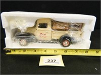 Ertl 1940 Ford Pickup Truck