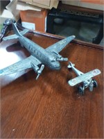 2 cast iron planes