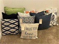 12PC ASSORTED PILLOWS