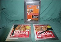 3 PACKAGES N.O.S. BAKING PANS