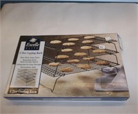 New 3 Tier Cooling Rack