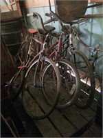 UNICYCLE/OLD BICYCLES/WHEELS & BENT WOOD CHAIR