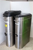 2pc Grindmaster tea urn dispensers