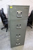 Fireproof 4 drawer filing cabinet locked with no