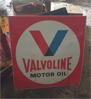 EARLY VALVOLINE METAL SIGN & NAPA FENDER COVER