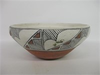 Vtg 10.25" Native American Pottery Bowl Unsigned