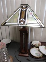 LAMP WITH SLAG-GLASS SHADE - MODERN  25"