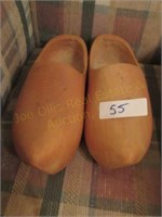 Clogs