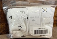 Mini Crib Sheet (Fits 24" x 38")