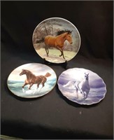 Glass horse plates