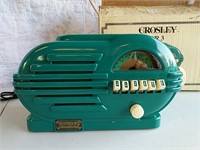 New Crosley AM/FM/tape player