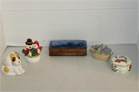 SELECTION OF SMALL TRINKET BOXES