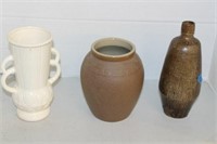 SELECTION OF VASES