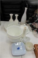 SELECTION OF MILK GLASS