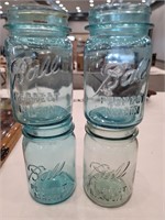 4 blue ball pint jars