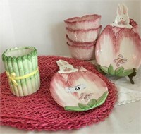 (4) PINK WOVEN PLACEMATS, (4) PINK CABBAGE