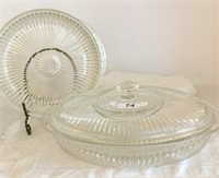 (2) GREAT CLEAR GLASS SERVING DISHES, PIE PLATE